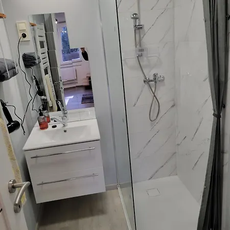 Szarkaláb Bük